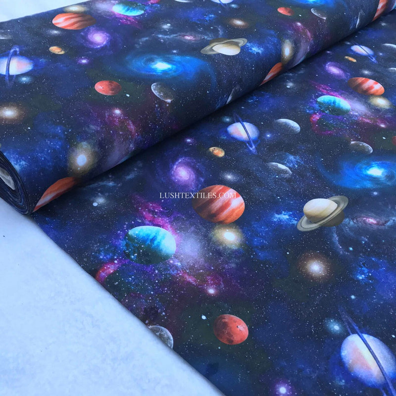 Tissu artisanal en coton numérique Galaxy Space Planets, bleu marine