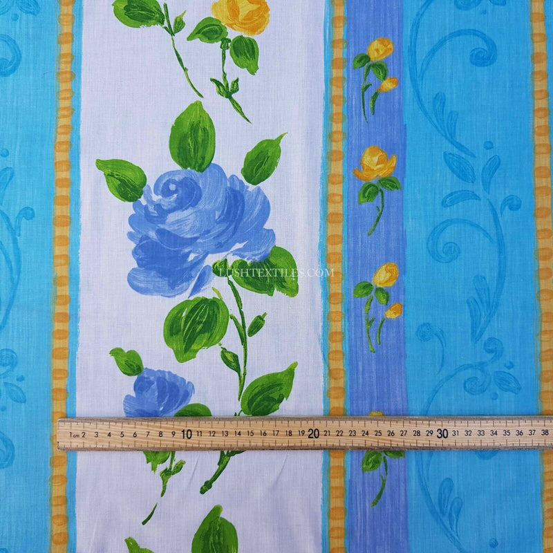 Bleu Floral ROSES Rayé Poly Coton Draps Tissu NHS Couvre-lit Couette Artisanat