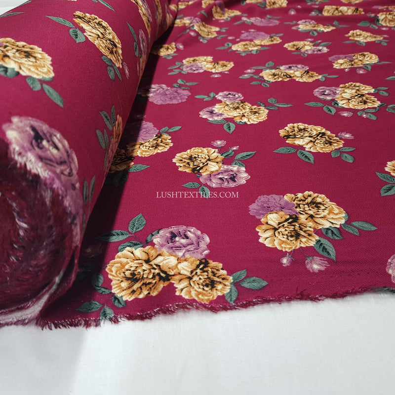 Tissu Robe 100% Viscose Floral Roses, Vin