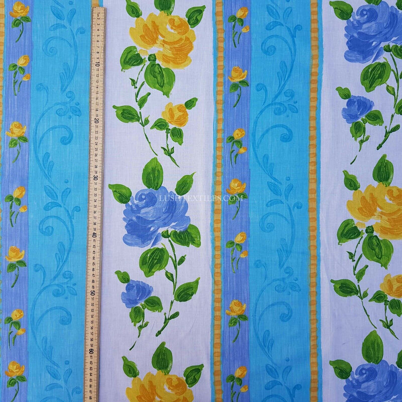 Blue Floral ROSES Striped Poly Cotton Sheeting Fabric NHS Bedspread Duvet Crafts