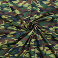 Tissu en popeline de coton imprimé camouflage militaire Rose &amp; Hubble