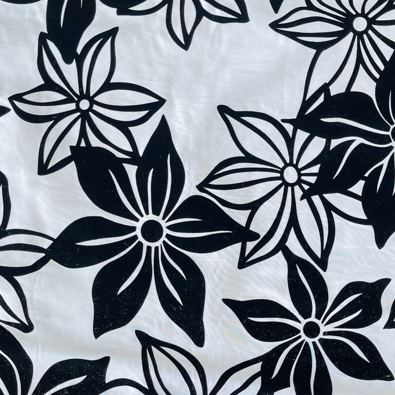 Tissu taffetas floqué velours fleuri noir, blanc