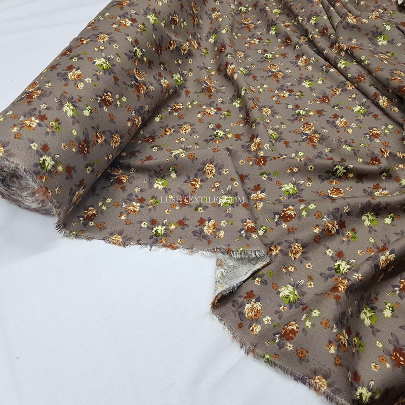 Tissu pour robe 100 % viscose Vintage Roses, taupe