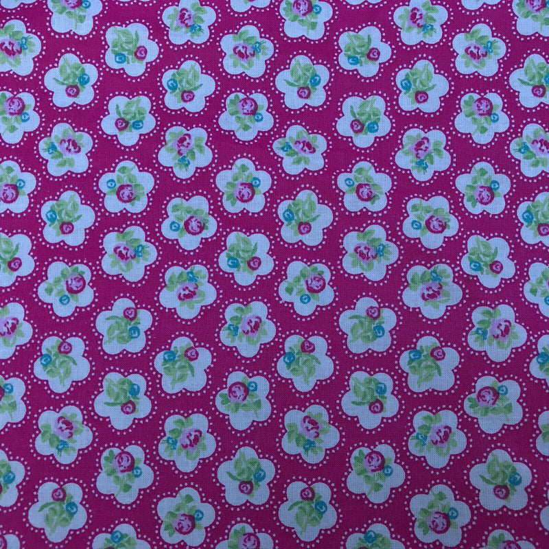 Cerise Daisy Liberty Style Cotton Craft Quilting Curtain Upholstery Dress Fabric