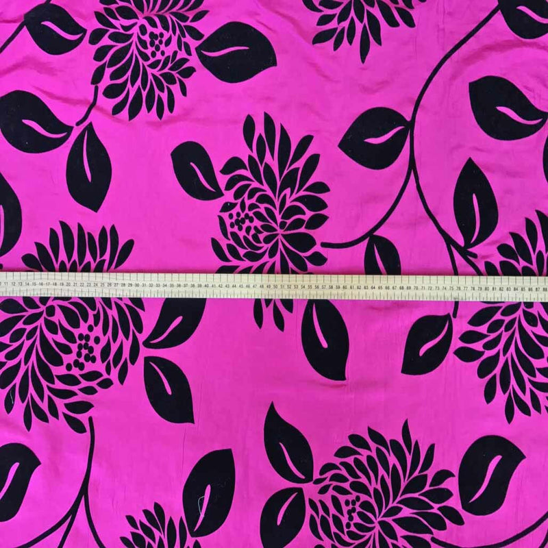 Tissu Taffetas Flock Velours Noir Floral, Cerise