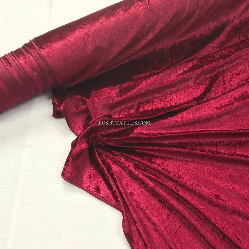 Tissu pour robe en velours écrasé