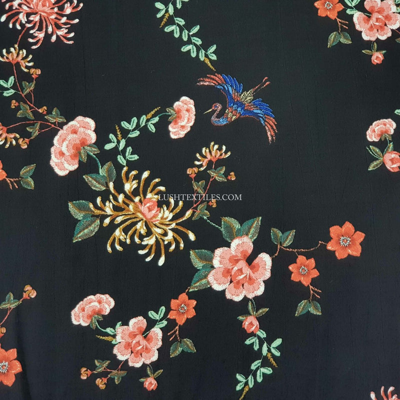 Tissu pour robe marocaine en viscose florale Bird Blossom, noir