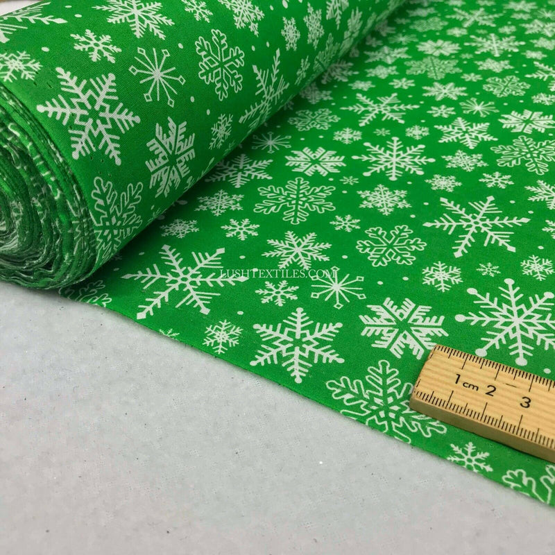 Christmas PolyCotton Fabric Snowflakes Bunting Dress XMAS Wholesale Patchwork