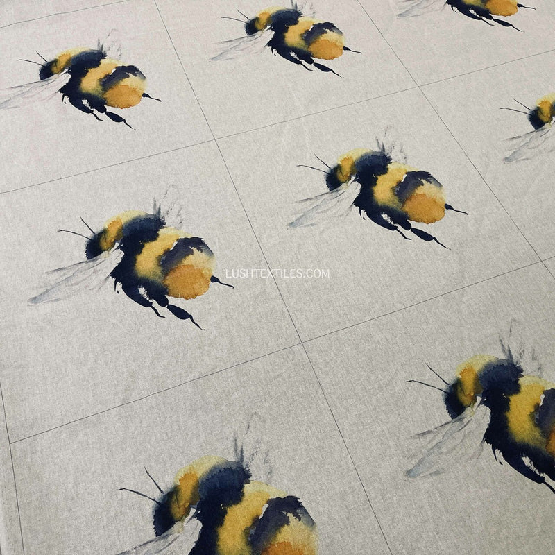 Cushion Picture Panel, Queen Bee