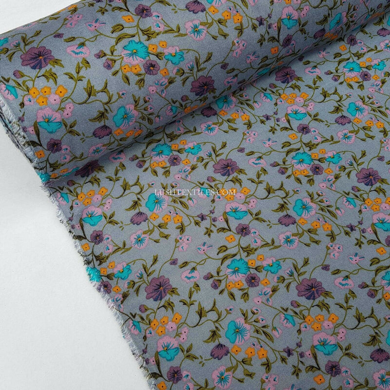 100% Viscose Prints Dressmaking Fabric Summer Skirts Midi Dress Shirts Tunics